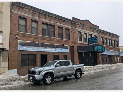 Rapids Theatre deal nears closure